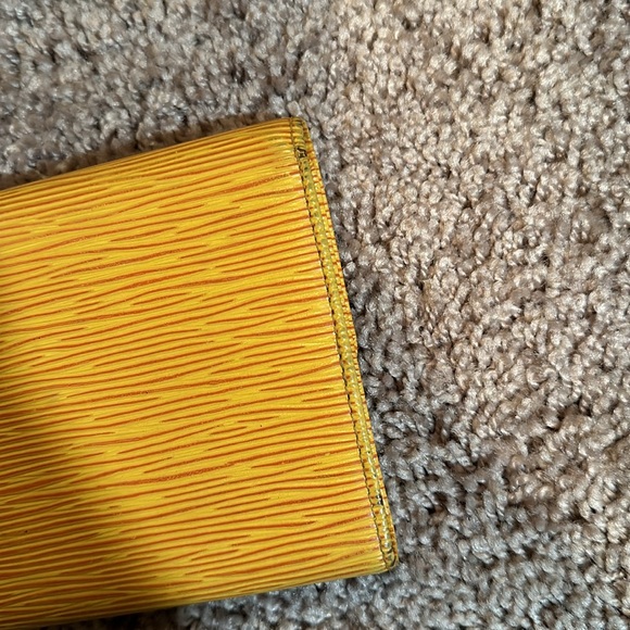 Louis Vuitton Porte Tresor International Wallet - Picture 6 of 11